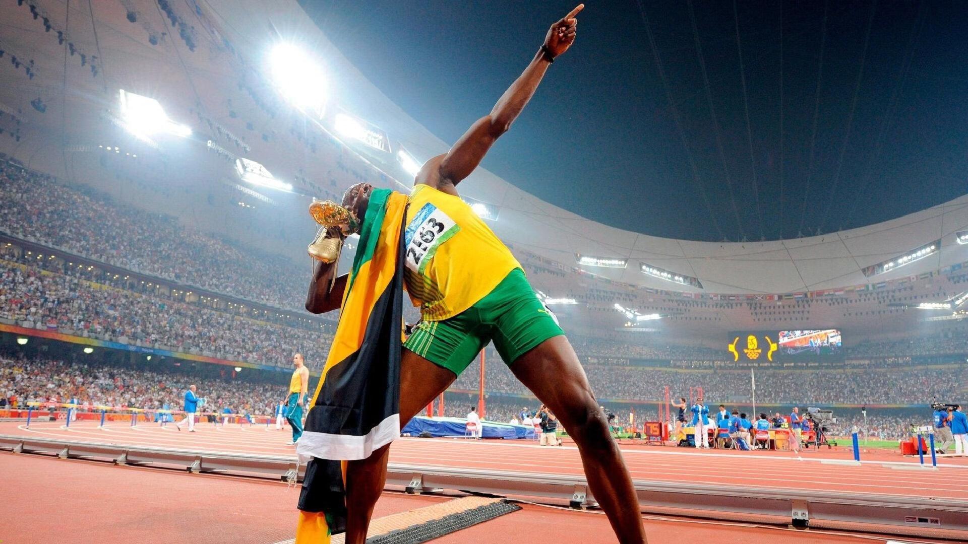 库里狂砍50分率勇士逆转夺冠热门，三分雨浇灭对手反扑希望