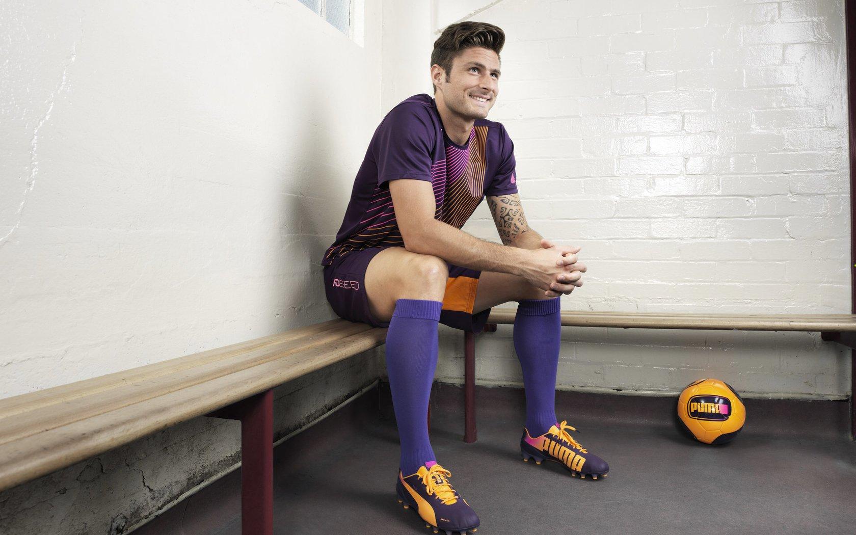 德甲联赛激战正酣,拜仁慕尼黑紧追勒沃库森争冠悬念再起