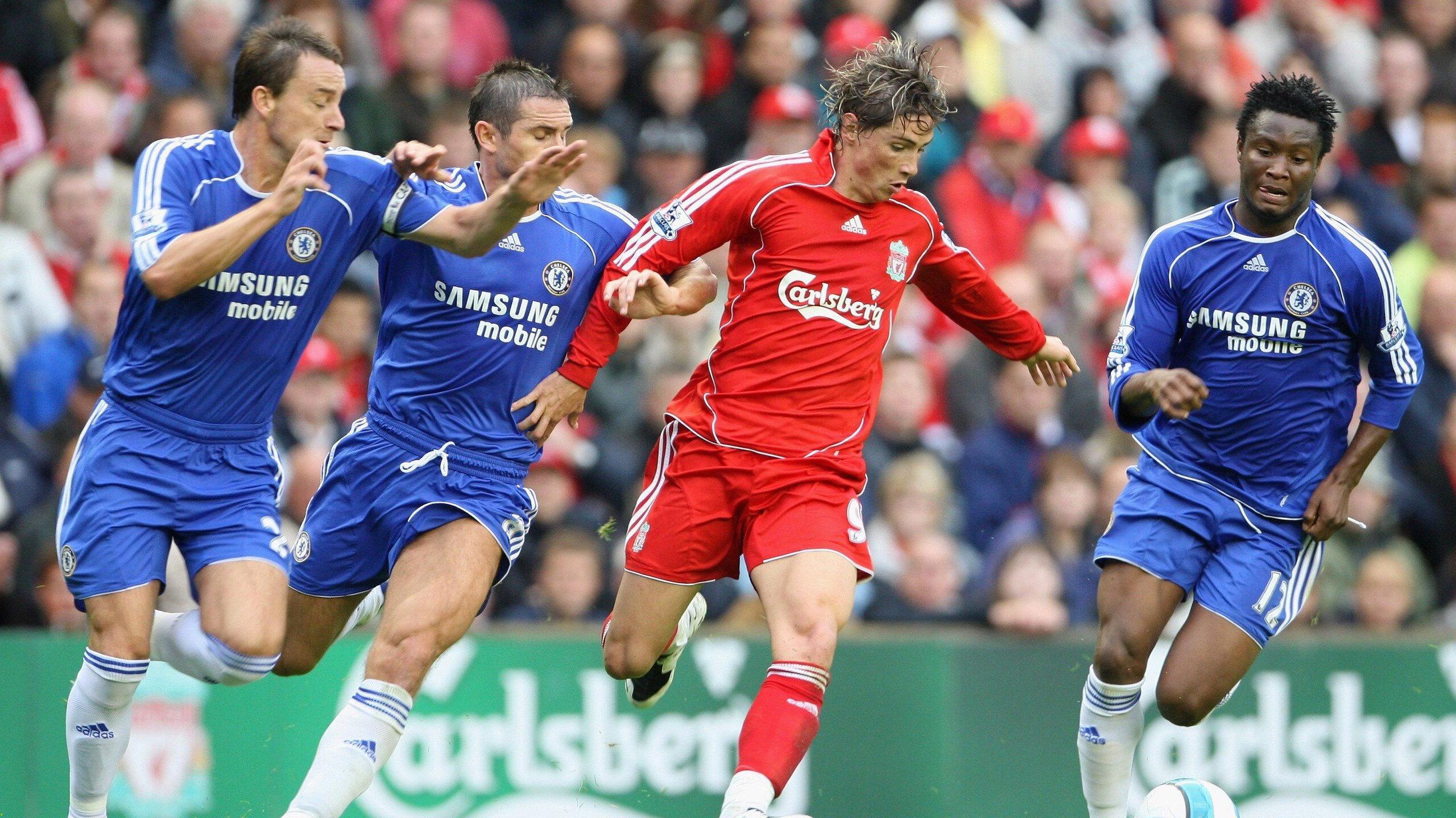 皇家马德里与巴塞罗那上演巅峰对决,西甲冠军悬念再起