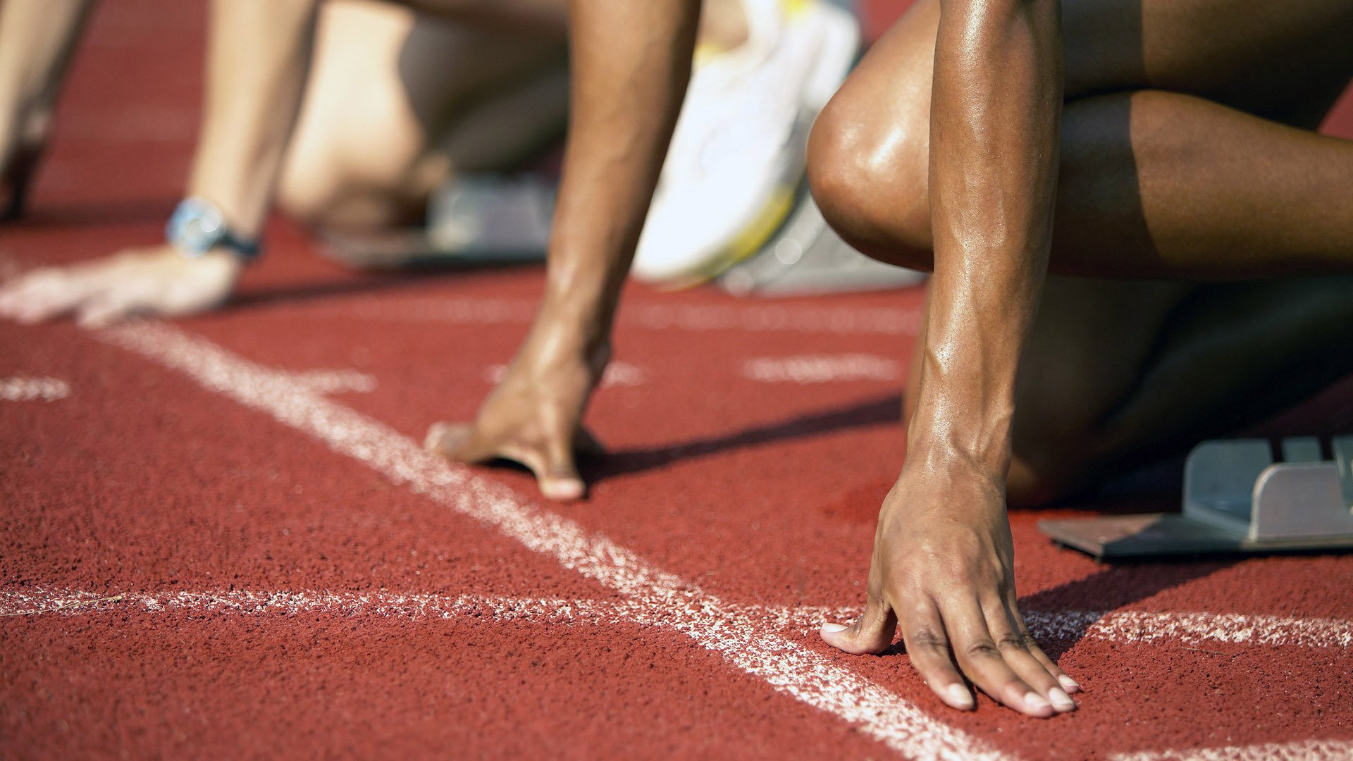 全球电竞产业迎来爆发式增长,职业联赛观众人数突破新高