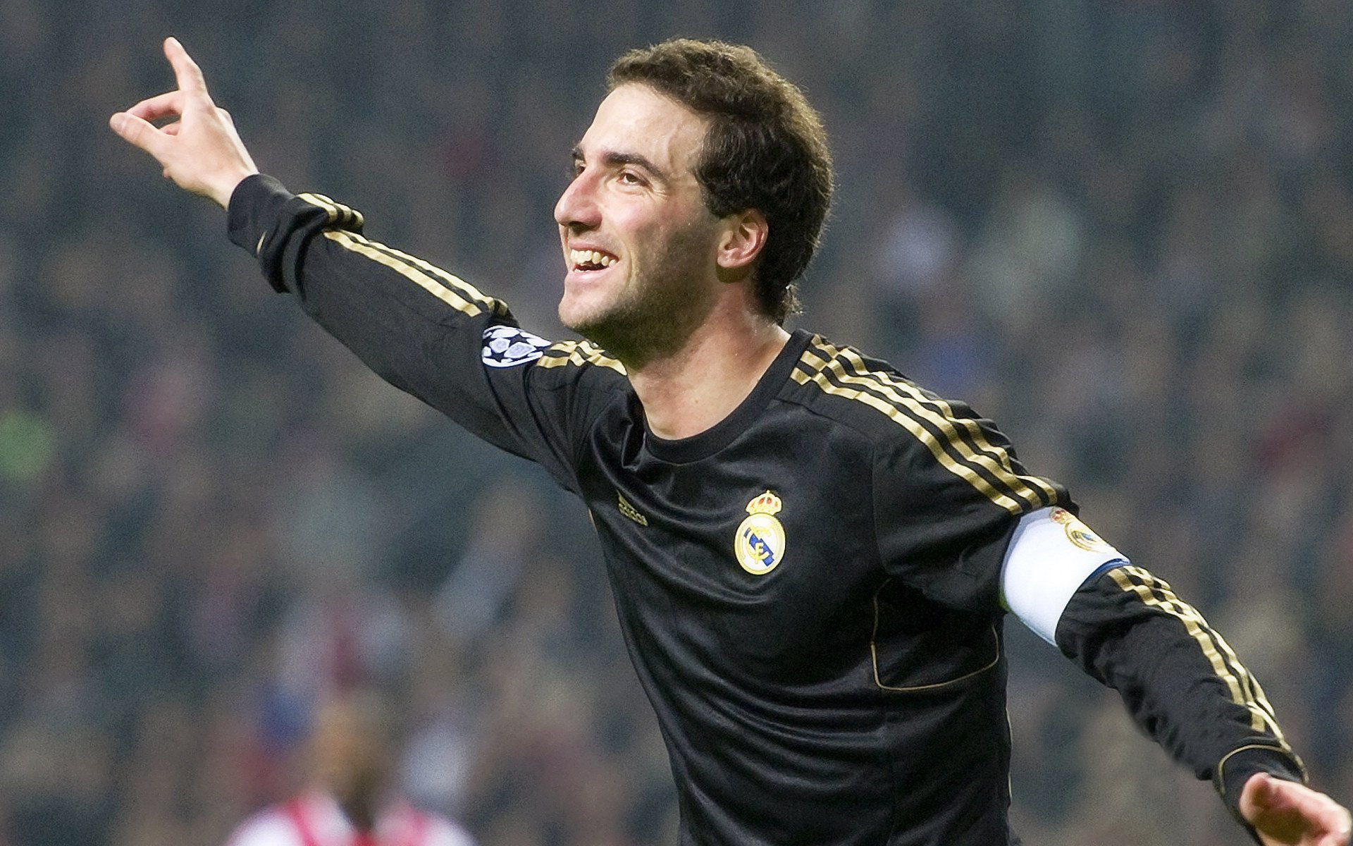 中国竞走队备战巴黎奥运会 新秀老将齐发力剑指金牌